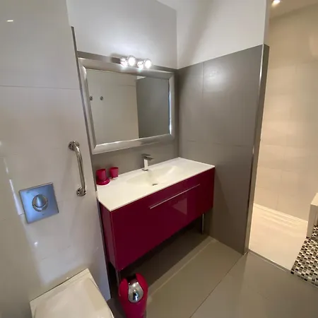 Le De La Vague Апартаменты *